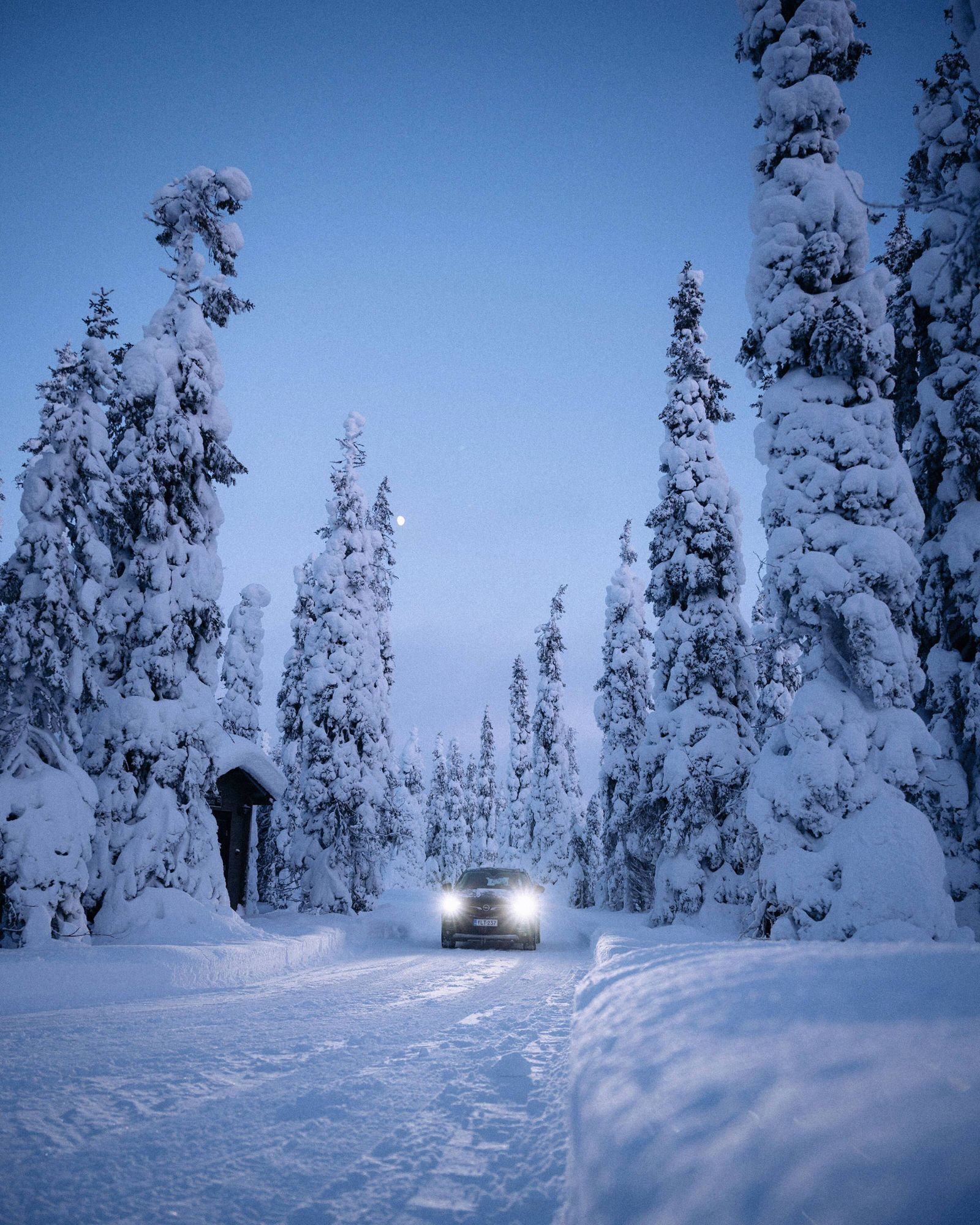 https://www.visitfinland.com/.imaging/mte/visit-finland-theme/xlUpW/dam/vf/Articles/Everything-to-know-about-snow/Finland_Lapland_AndreAlexander_DSC_0847_optimized.jpg/jcr:content/Finland_Lapland_AndreAlexander_DSC_0847_optimized.jpg