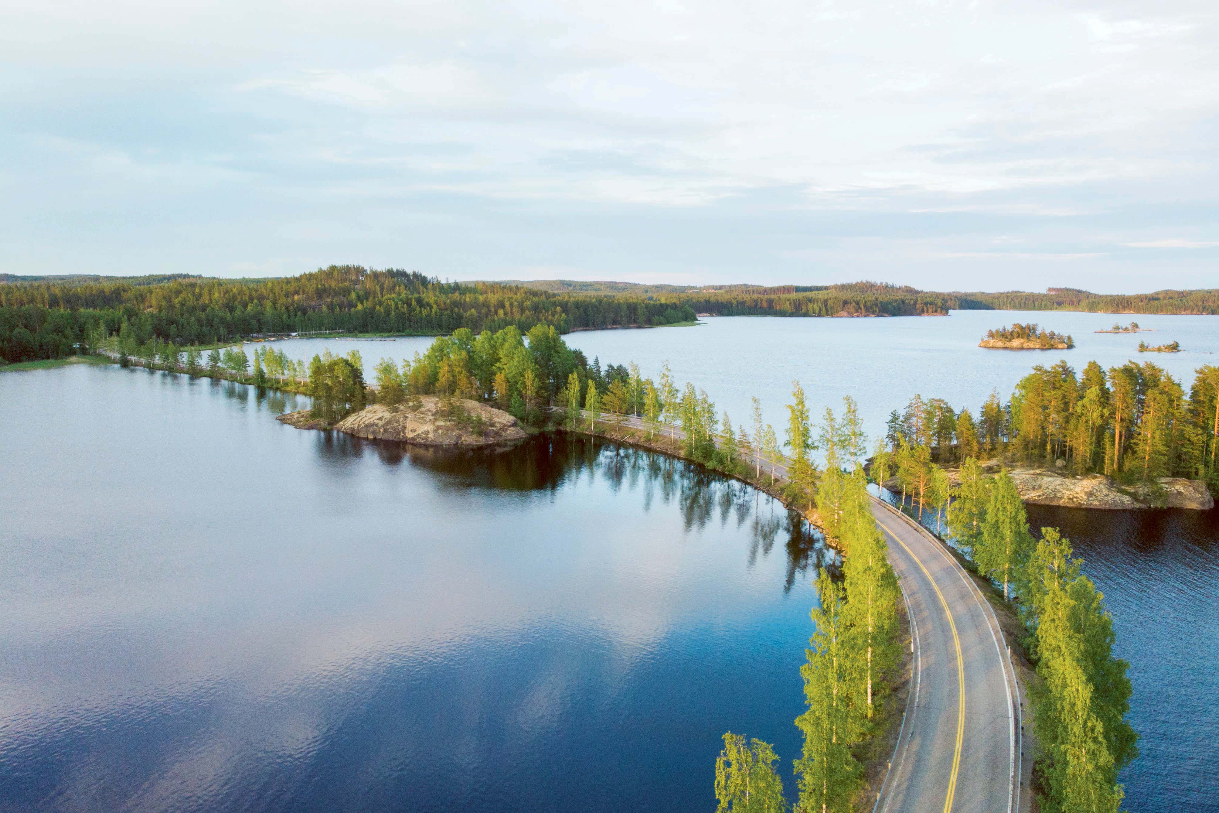 Финское озеро 5 букв. Озеро Сайма Финляндия. Финляндия 1000 озер. Озеро Суоми Финляндия. Озеро Штерн Финляндия.