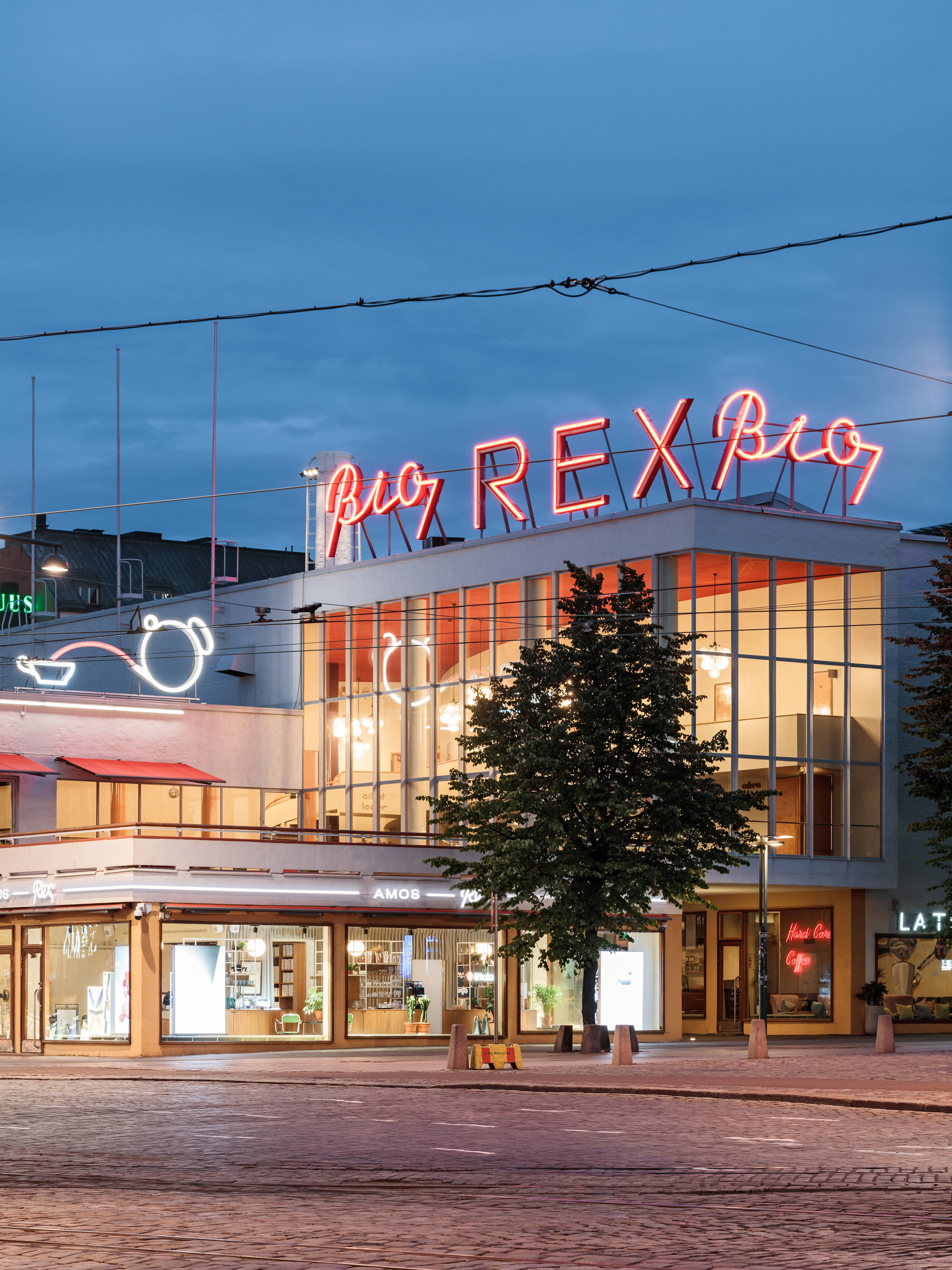 Un cinéma traditionnel dans le centre d’Helsinki